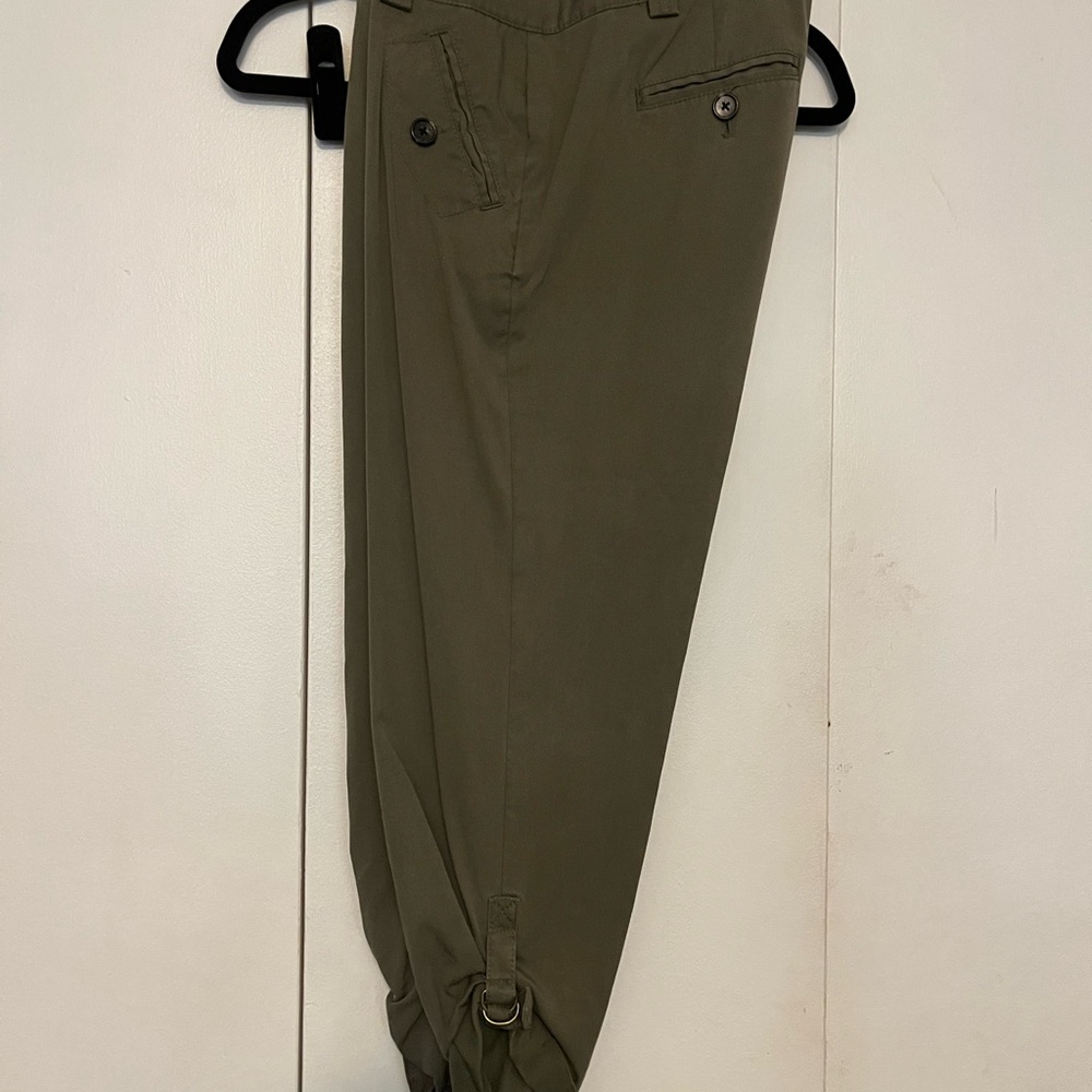 Ann Taylor Women’s Cropped Khakis